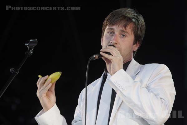 THOMAS DUTRONC - 2008-07-14 - LA ROCHELLE - Grande Scene St Jean d'Acre - 